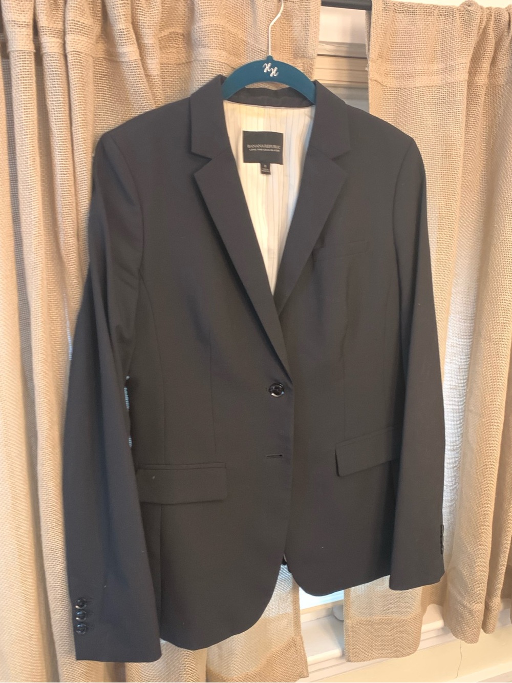 Banana Republic Long and Lean Black Blazer
